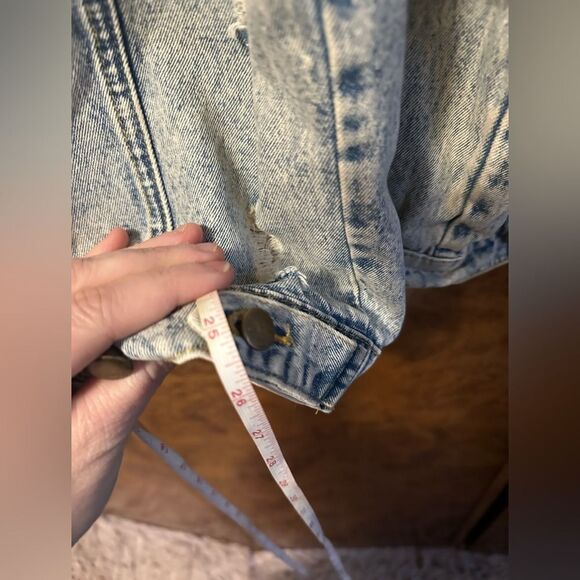 Fearless Distressed Denim Jacket - Picture 2 of 9